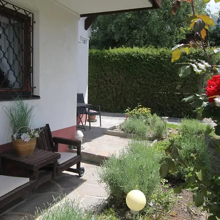 Wessely Am Golfplatz Apartment